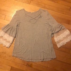 3/4 Length Gray Top